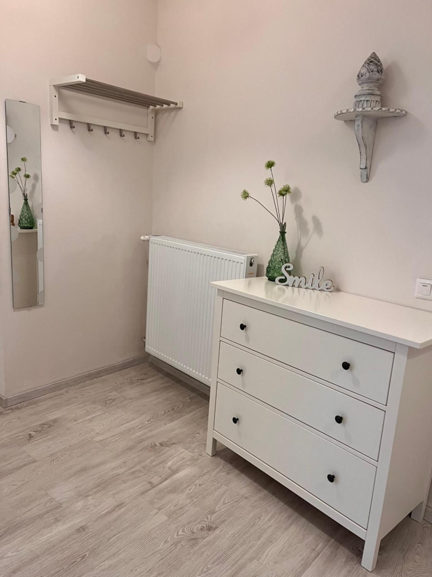 Pacsirta Apartmanház Eger Esterno foto