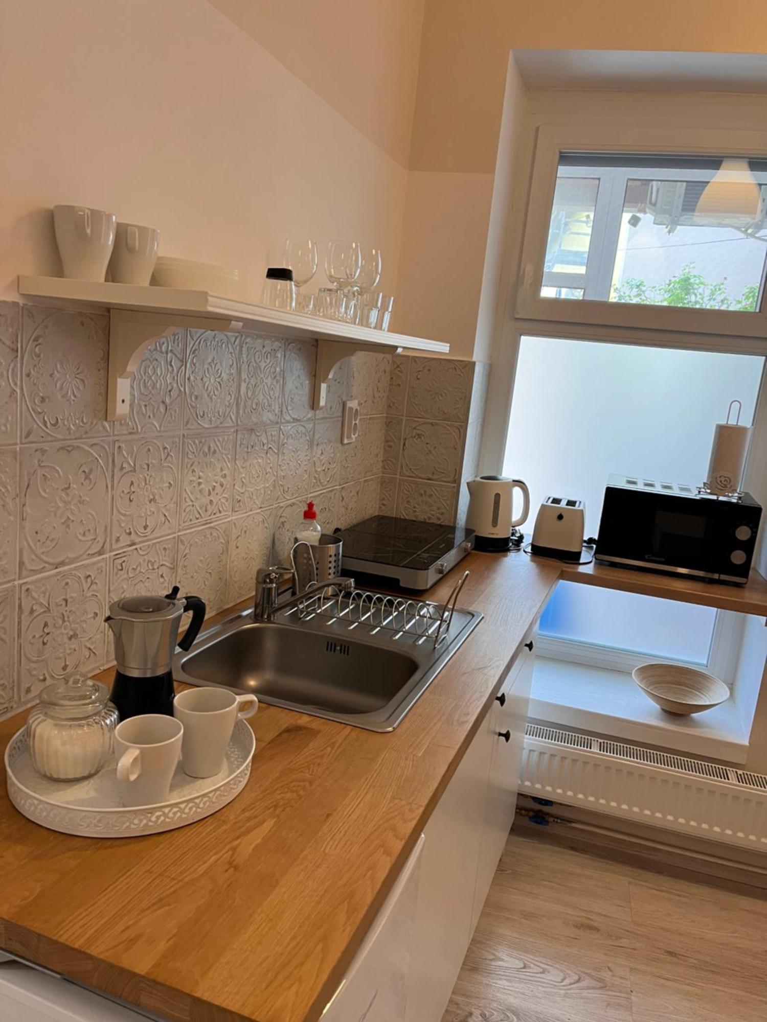 Pacsirta Apartmanház Eger Esterno foto
